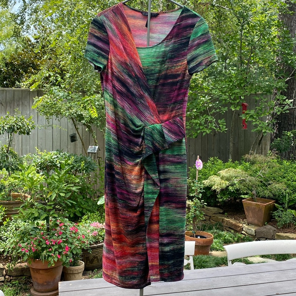 BCBGMAXAZRIA “Catherine” Black Multicolored Print Stretchy Dress